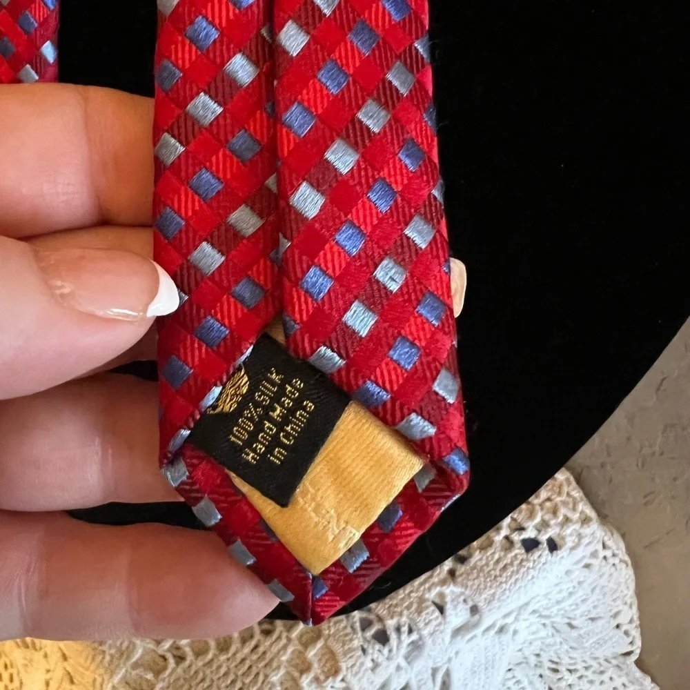 Countess Mara Neck Tie 100% silk